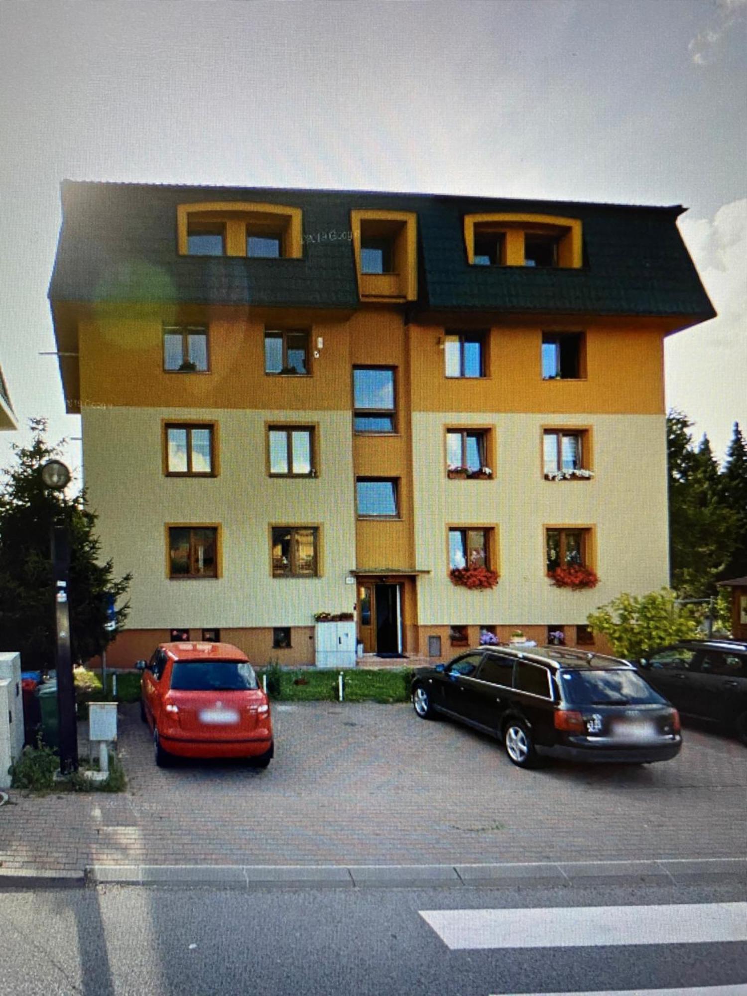 Apartman Dorian Besenova Exterior foto