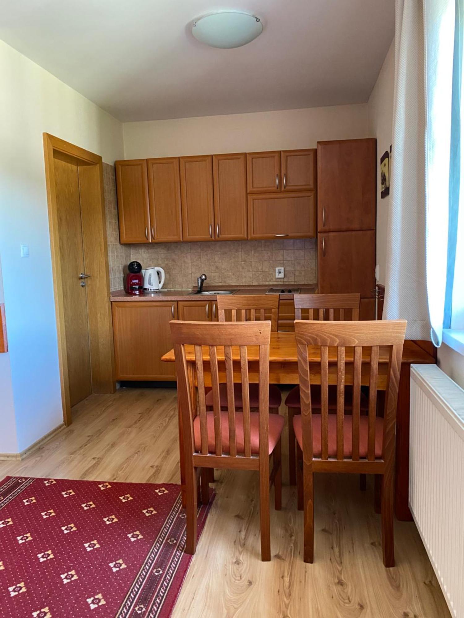Apartman Dorian Besenova Exterior foto